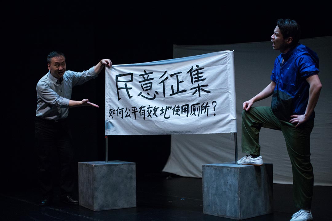 六四舞台於2012年提出劇目《讓黃雀飛》,追憶六四事件後,以香港為首的人士秘密營救逃亡學運領袖的行動。