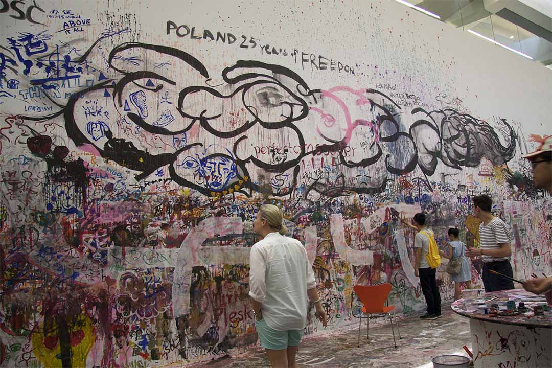 2014年5月到8月波蘭藝術家Pawel Althamer個展,展出探討身份的《威尼斯人》和邀請觀眾介入的《繪圖者的集會》,話說不許拍照,唯有偷偷為「POLAND 25 YEARS OF FREEDOM」拍個見證。