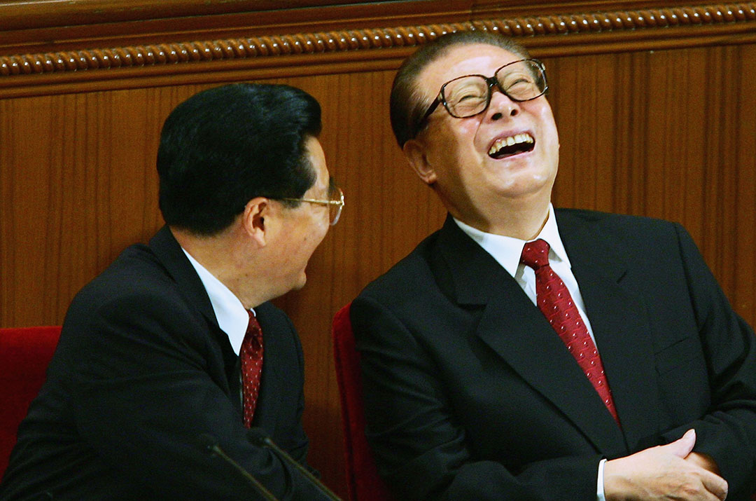 江澤民出席中國抗日戰爭60週年紀念。