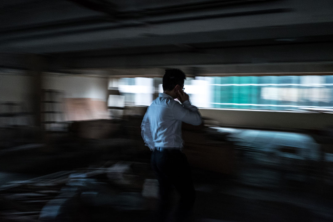 因為今年新增了職業戰隊《皇室戰爭》以及新同事,鍾培生於中環租用了面積更大的新辦公室。