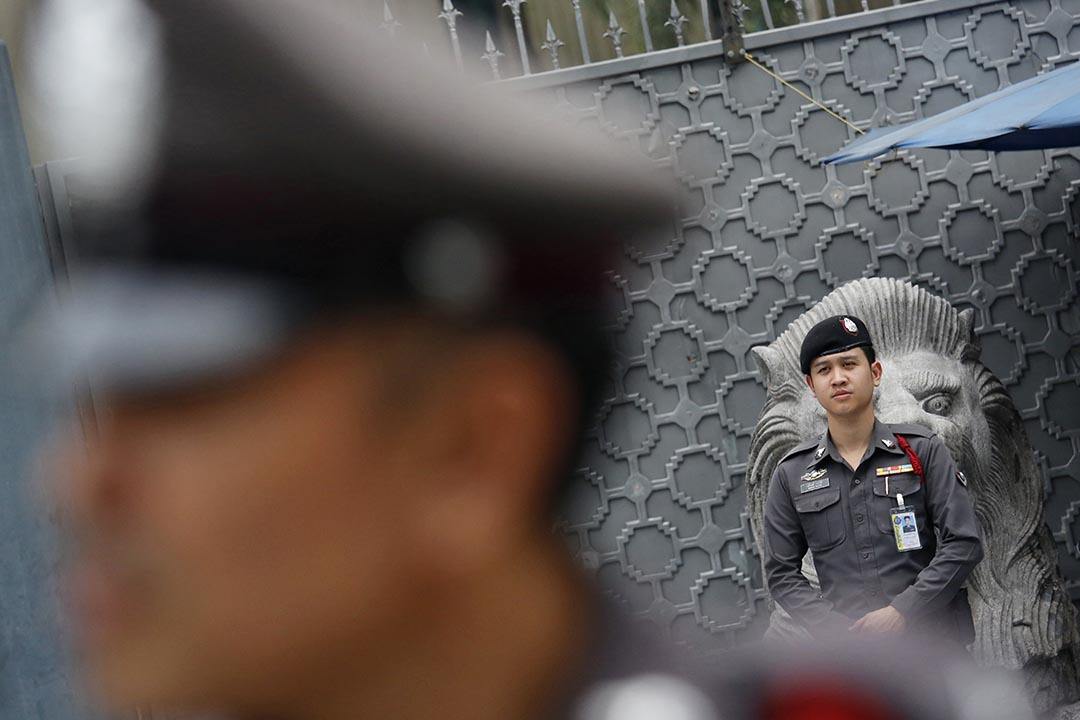 泰國警方在中國使館門外部署。