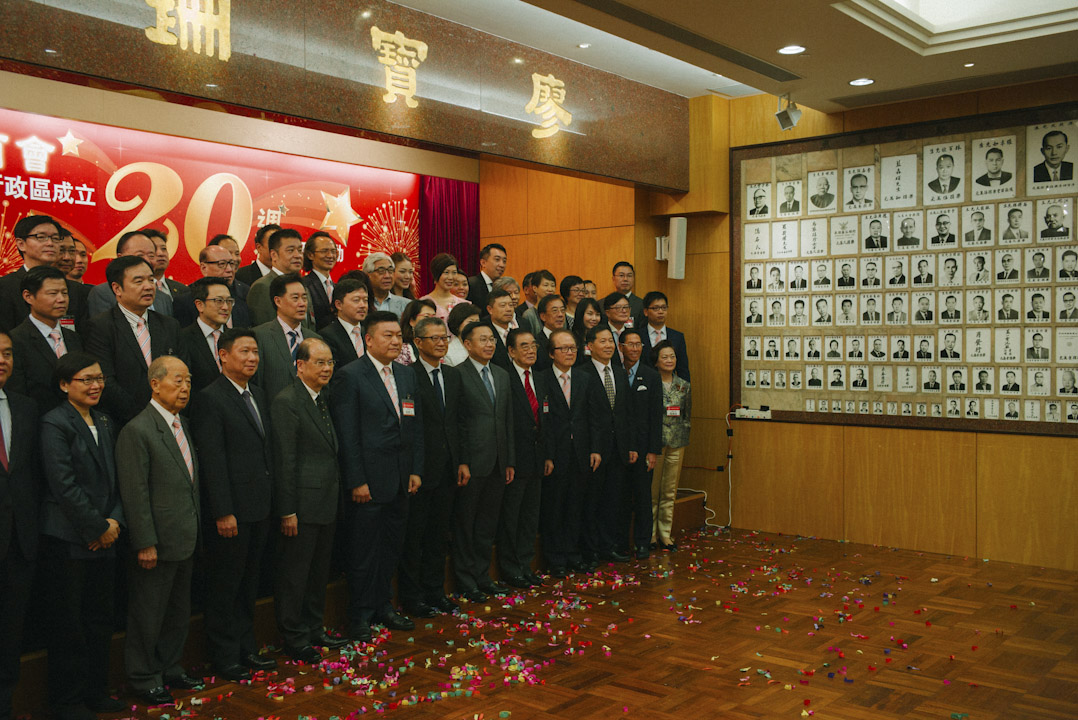 2017年5月23日,香港潮州商会会员齐集庆祝香港回归中国二十周年纪念。