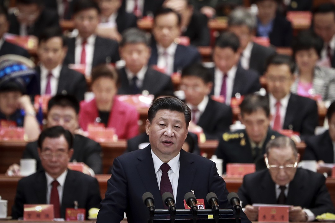 本次大會習的歷史定位和權力追求是毫無掩飾的,樹立比肩毛澤東的黨內絕對權威,並為未來長期連任做準備。