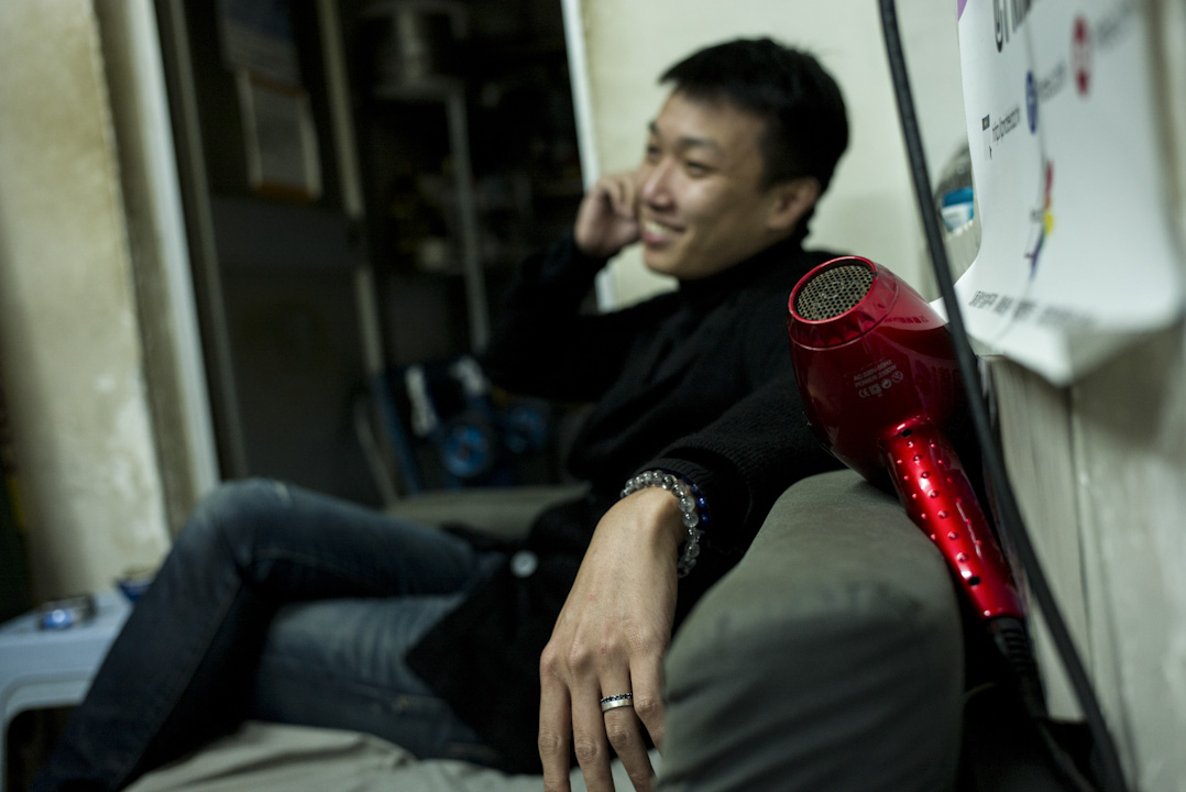 Jimmy和K的誓詞內容是讀對方的缺點,「就算你有很多缺點,我仍然想和你一起。我們承諾的不是一生一世,而是接受對方的缺點,我們的感情基礎是我知道你不是完美,但是我愛你。」