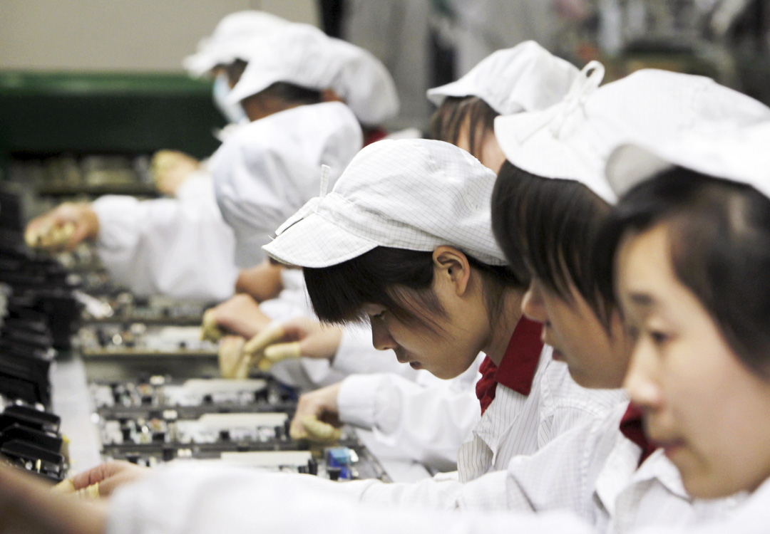 深圳富士康女工，发表公开文章，要求工厂建立车间性骚扰防范措施。