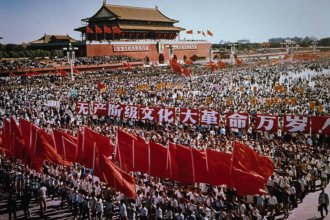 如果说钱先生的观察还有什么不足,我觉得可能在于他忽略了权力的表演性,过于看重政治家一些言辞和举止的表面意涵。