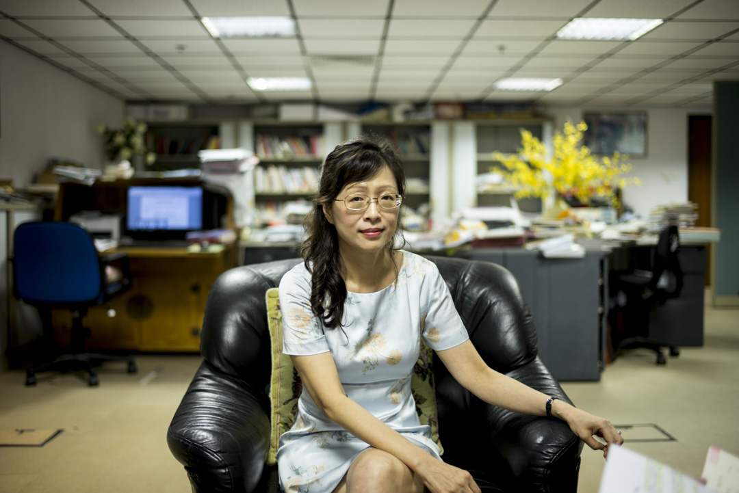 研究不同华人社会文化与身份认同的树仁大学社会系教授陈蒨,尝试发掘更多茶餐厅的内涵。