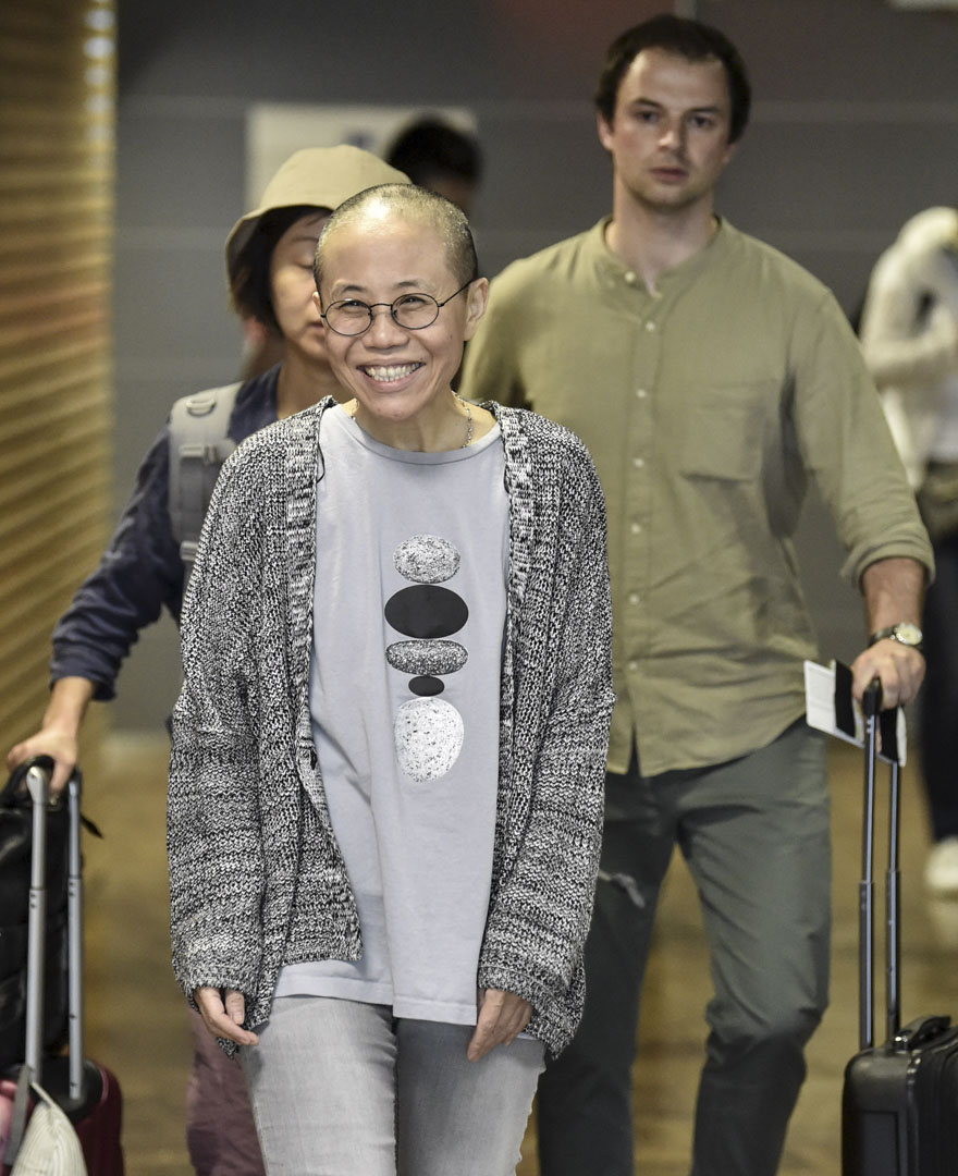 2018年7月10日,诺贝尔和平奖得主刘晓波的遗孀刘霞于早上搭乘飞机离开北京前往德国柏林,期间抵达中途站芬兰赫尔辛基机场的一刻。