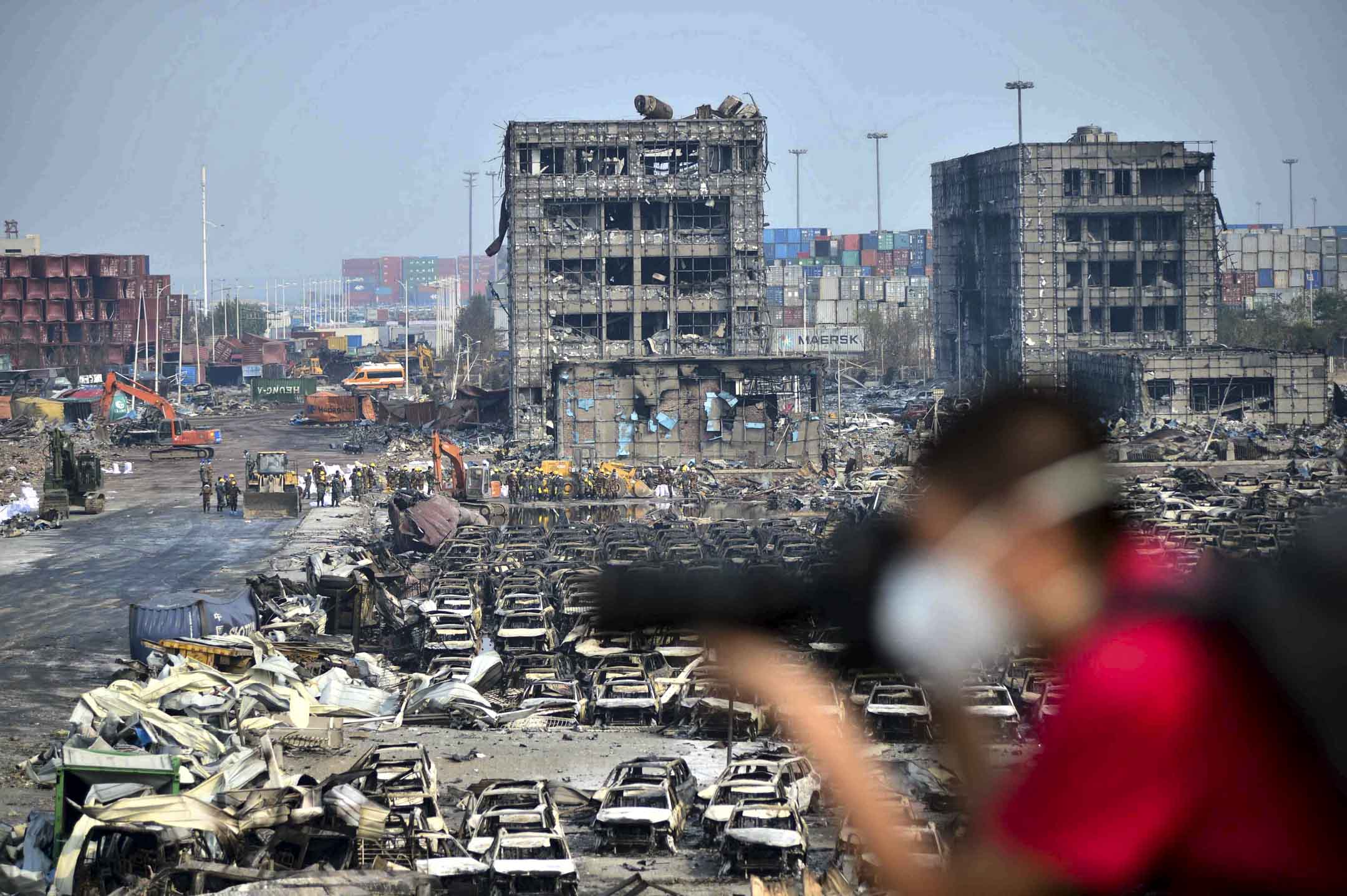 2015年8月17日,天津大爆炸现场。