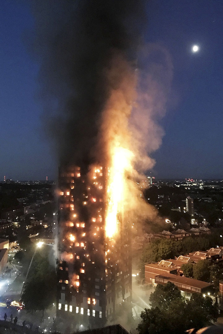 2017年6月14日,英國倫敦西部一棟24層、名為格倫費爾塔(Grenfell Tower)的公寓大樓發生大火。