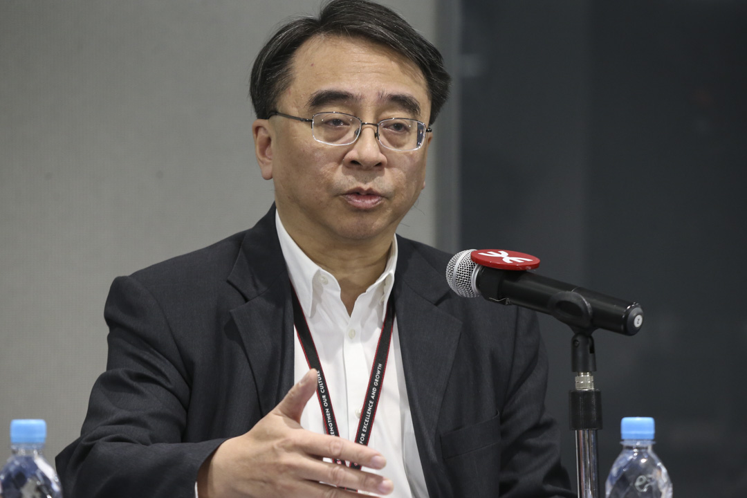 2018年12月24日，港鐵常務總監金澤培在港鐵記者會上發言。