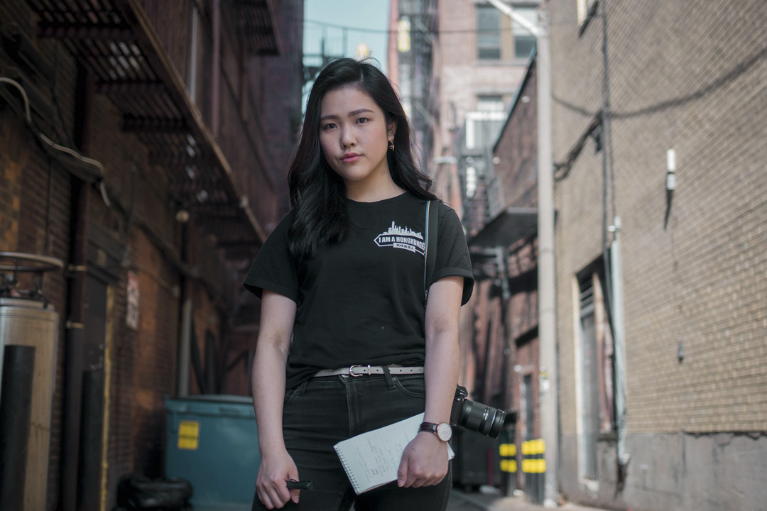 許穎婷(Frances Hui)的文章《我來自香港,不是中國》,於4月21日發表在校報《The Berkeley Beacon》上,引起的軒然大波。