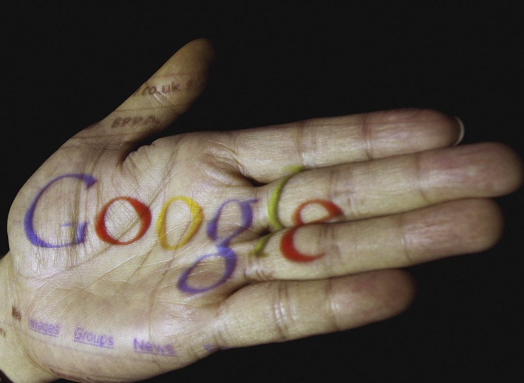 2019年1月，法國數據保護監管機構因認為 Google 向用戶定向推送的廣告及訊息缺乏透明度，未得到用戶有效許可， 向Google 罰款5000萬歐元。