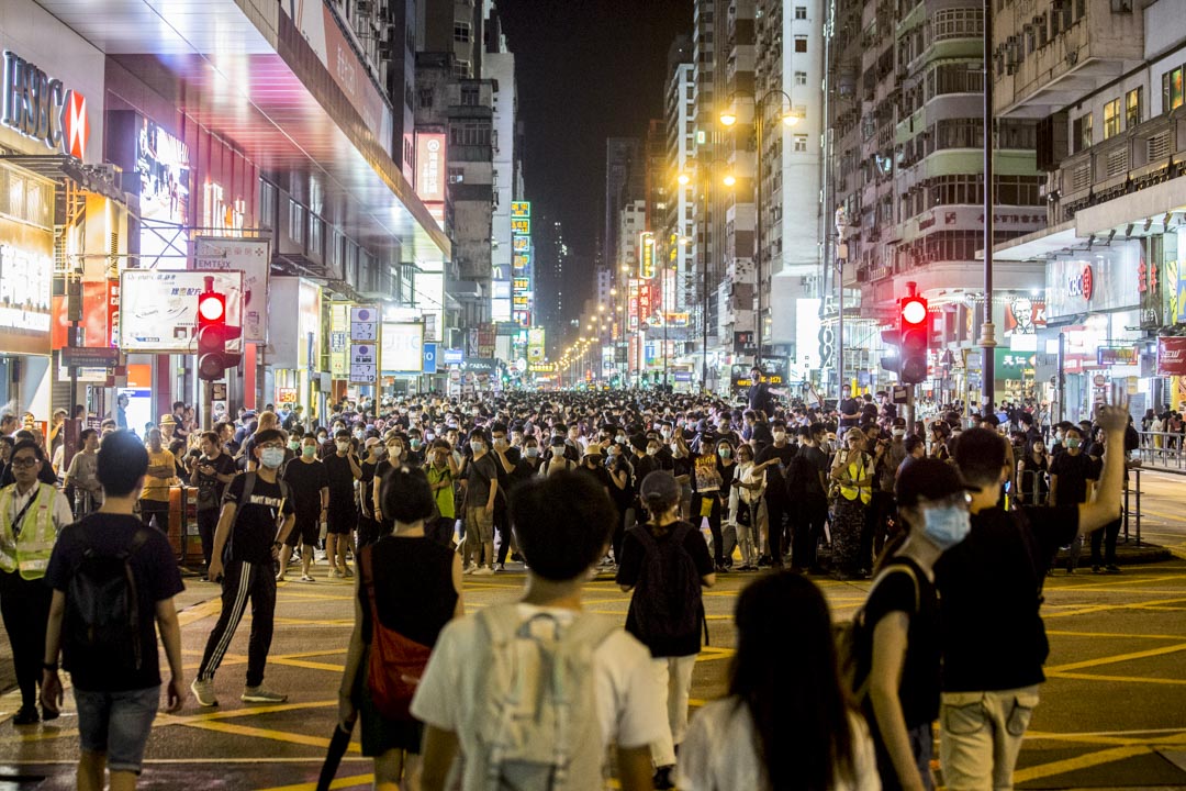 年青人為運動付出了高昂的成本,換取到的似乎仍相當有限。