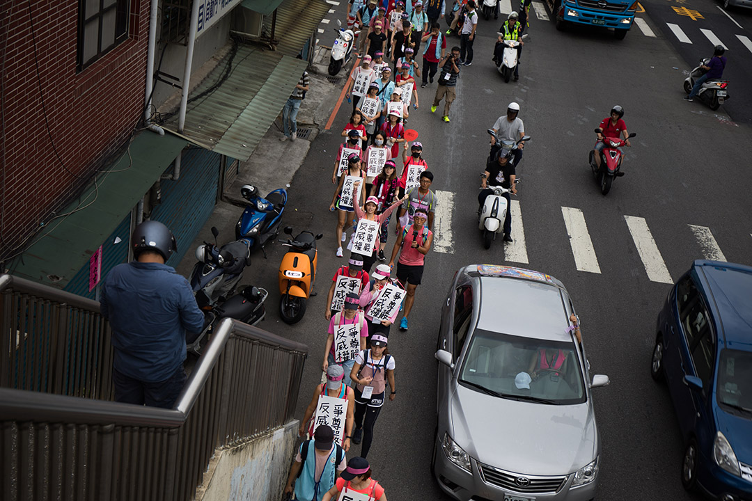 2019年7月5日,長榮工會發起苦行,由桃園南崁遊行到台北總統府。