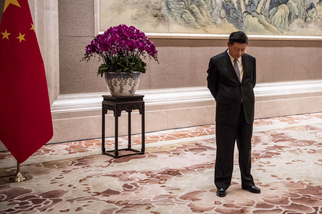 2018年6月21日,國家主席習近平在北京釣魚台國賓館等待外賓的前來。