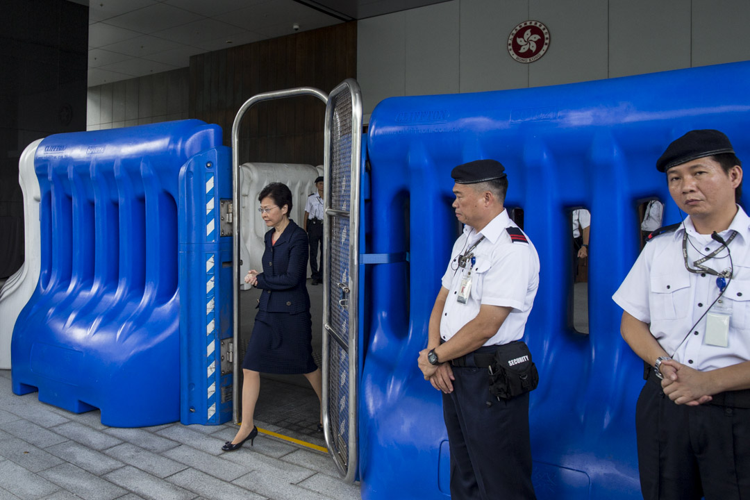 2019年8月20日，林鄭月娥出席行政會議前見記者。