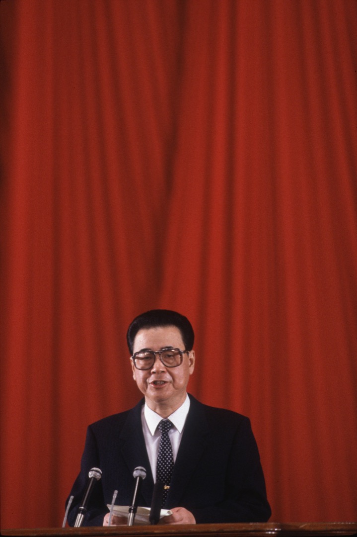 1989年10月1日,李鹏于中华人民共和国成立40周年大会上发表讲话。