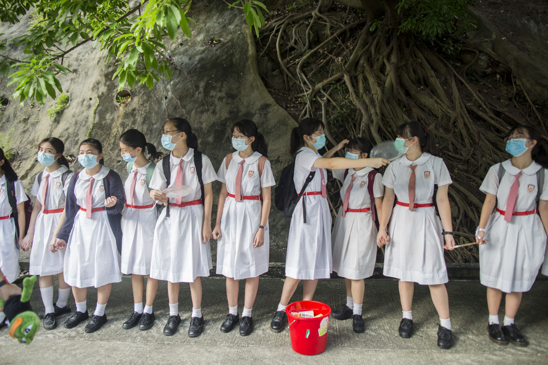2019年9月9日,全港中學生今日發起人鏈活動,於早上上課之前,在學校門口手拖手連成延綿人鏈,以和平方式表達訴求。