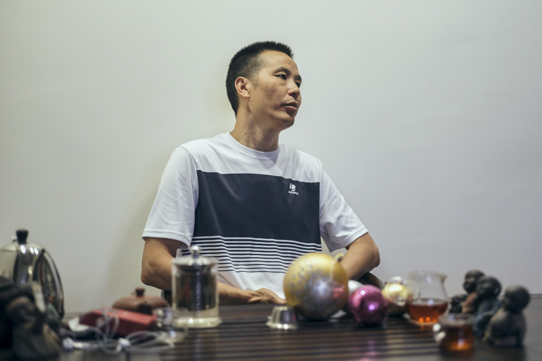 在廣東經營化工原材料製造廠的黃一星。