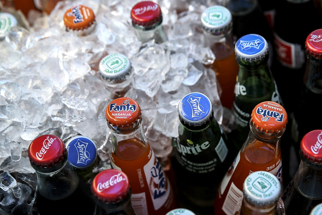 全美十個州頒布了瓶罐回收法(Bottle Bill),政府通過瓶裝飲料的批發商向零售商收取5美分上下的押瓶費。