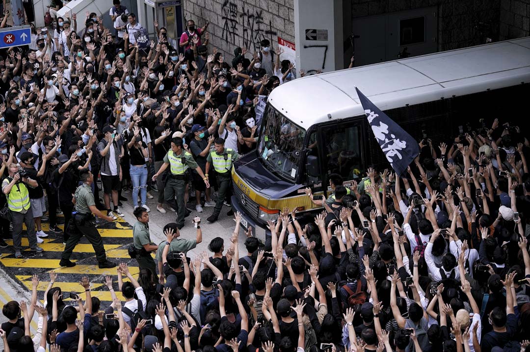 2019年10月9日,市民在高等法院声援以暴动罪入狱上诉中的梁天琦。