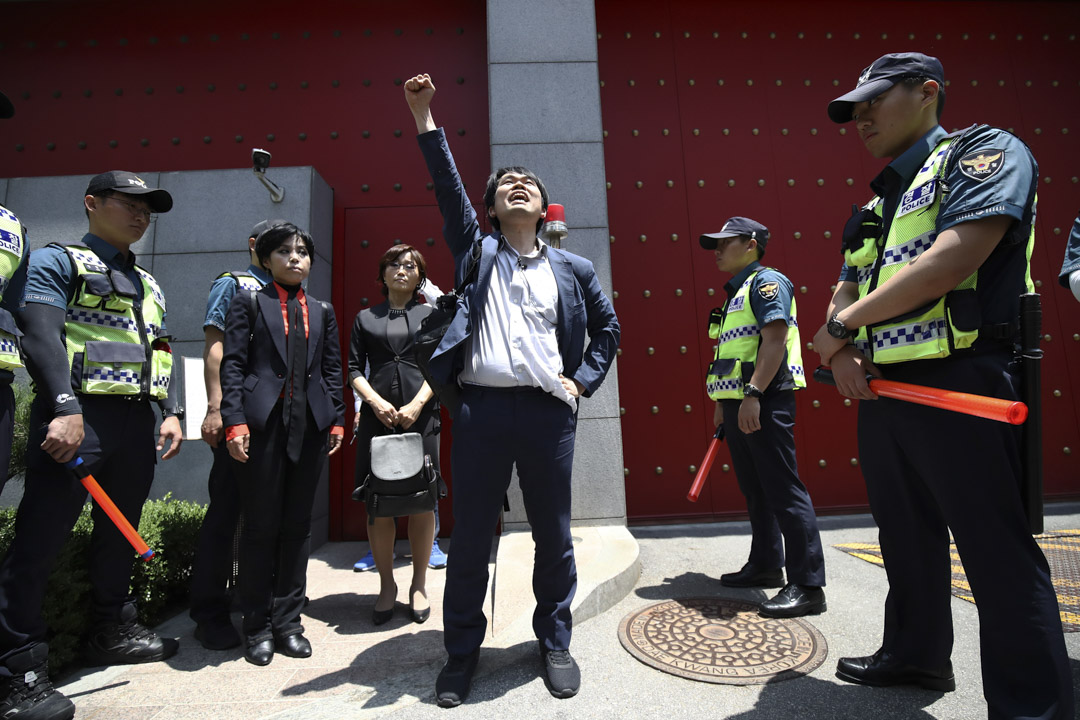 2019年6月17日,韩国首尔有声援香港民主运动的请愿。