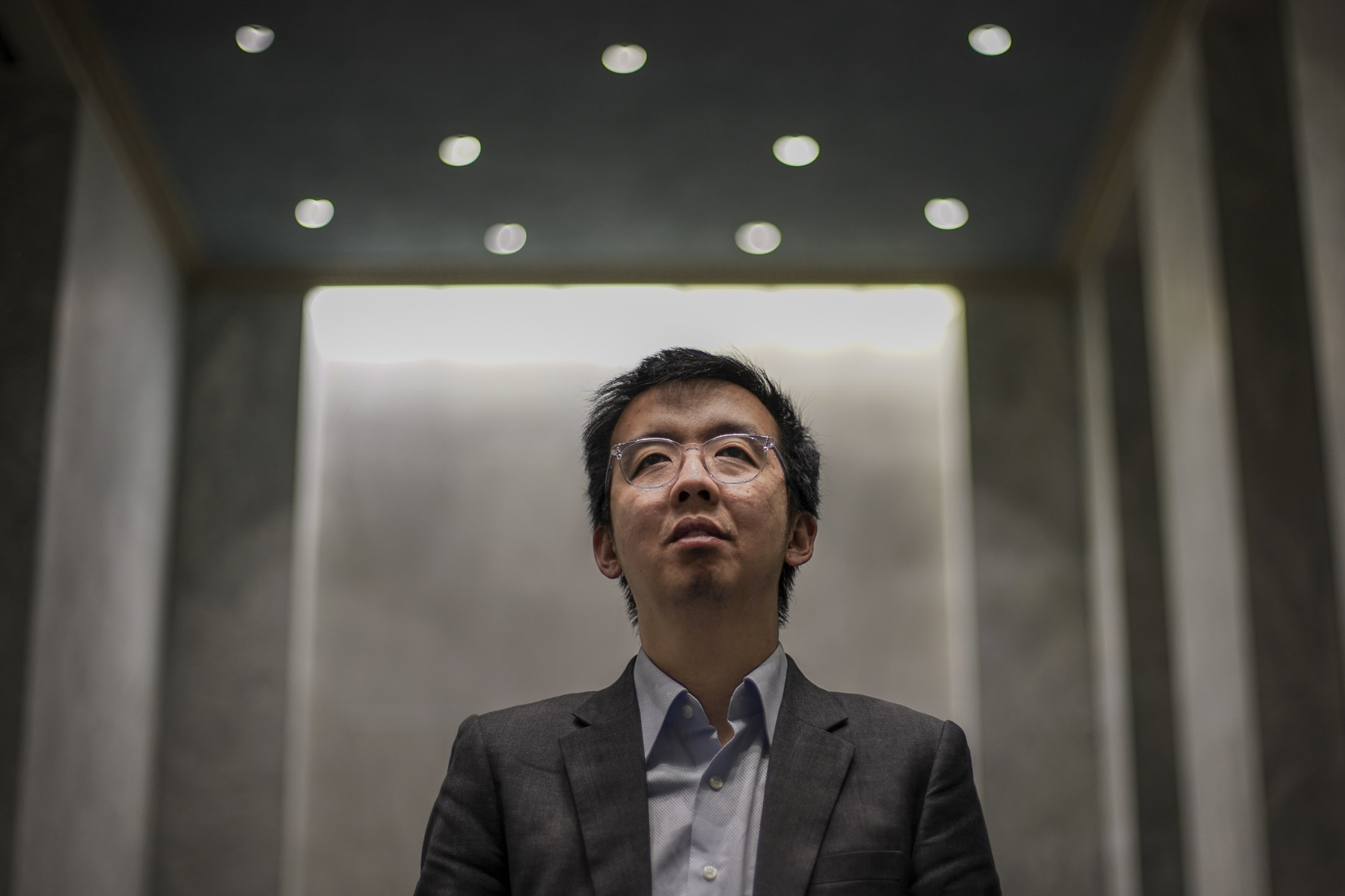42歲的朱牧民（Samuel M. Chu）在美國生活三十年，仍視香港為家鄉，在美國 為香港的自由民主奔走。