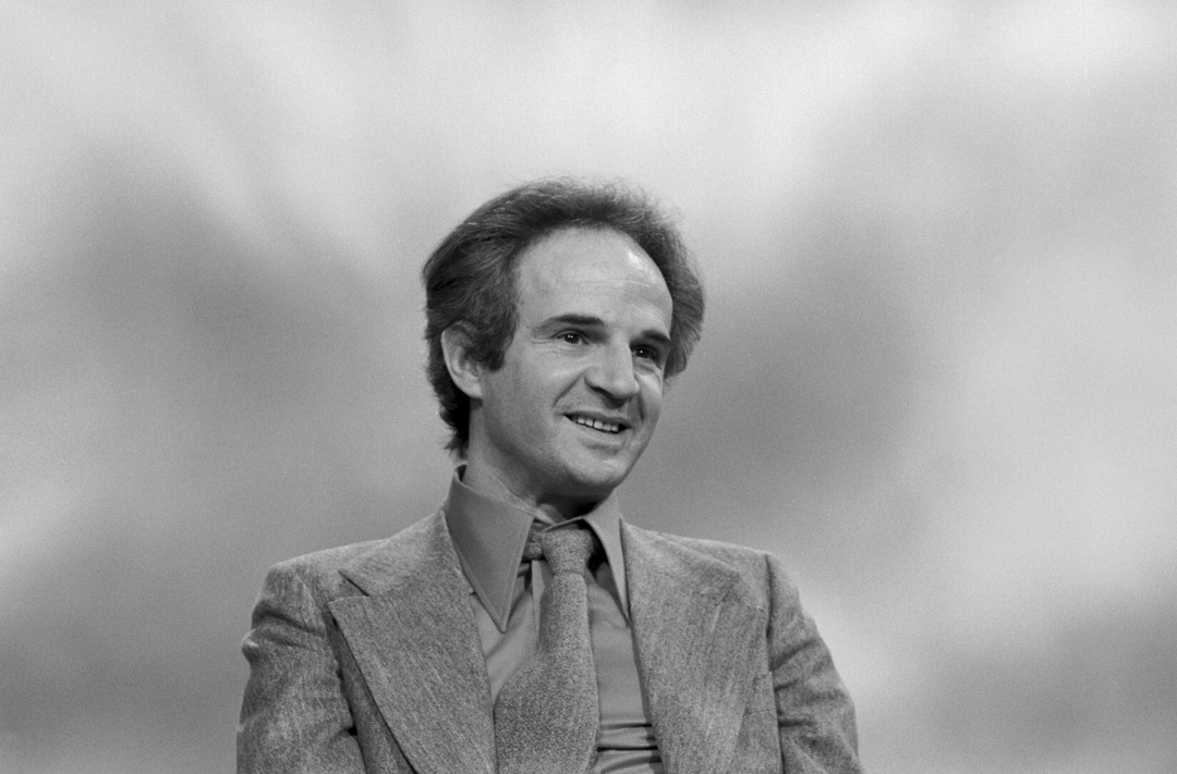 特吕弗(François Truffaut)。