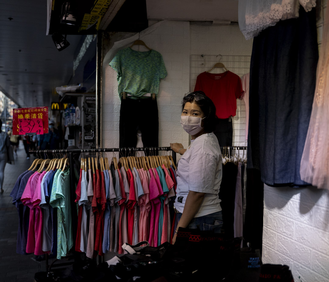 佐敦短租女裝服飾店的施小姐。