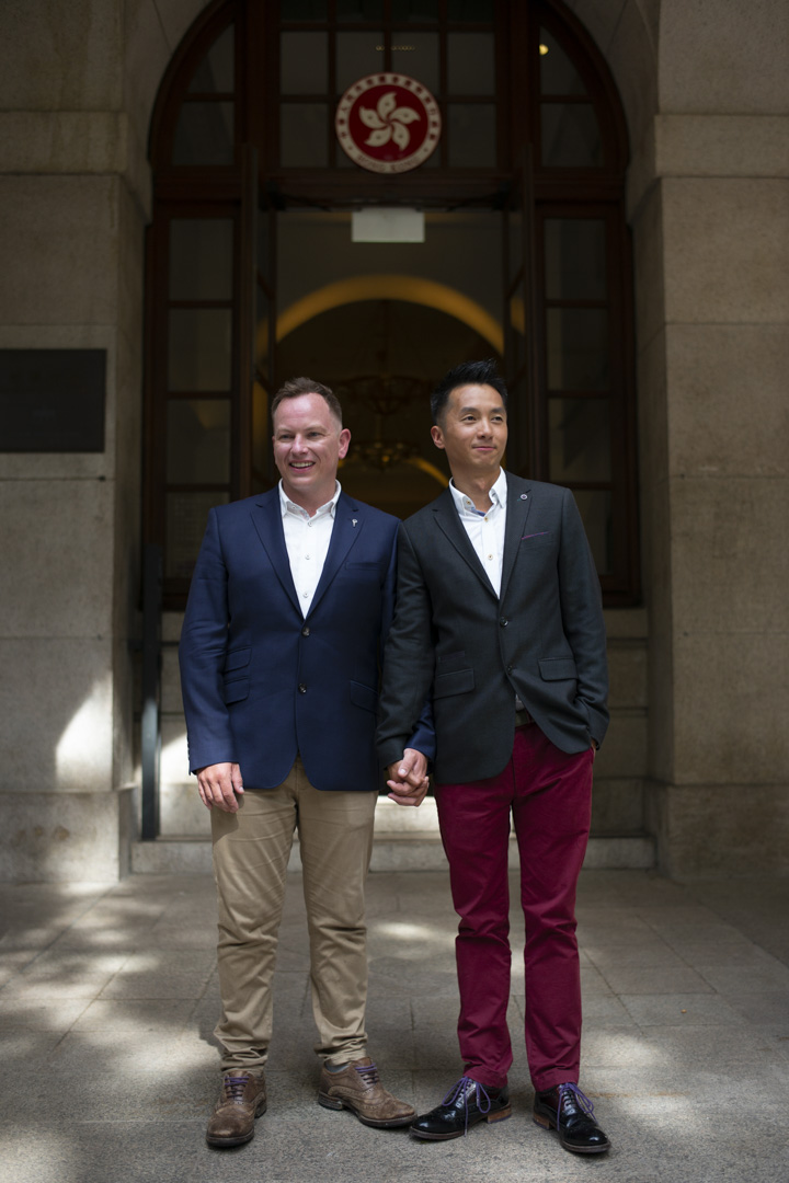 2019年6月6日，香港終審法院裁決，同性婚姻伴侶有權獲得與異性婚姻伴侶同樣的權利和福利。