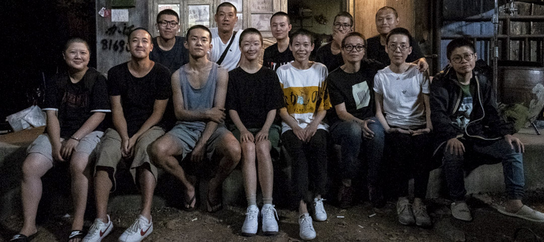 曾国祥与《少年的你》团队。