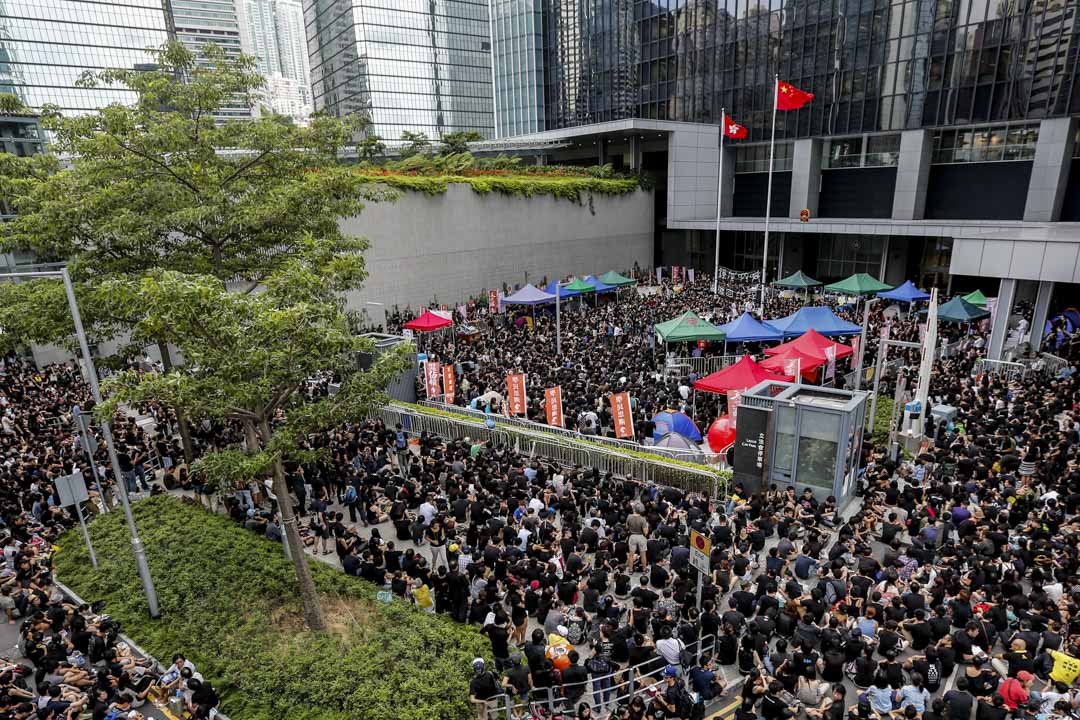 2012年8月26日,「反國民教育」運動期間,大量市民在政府總部請願。