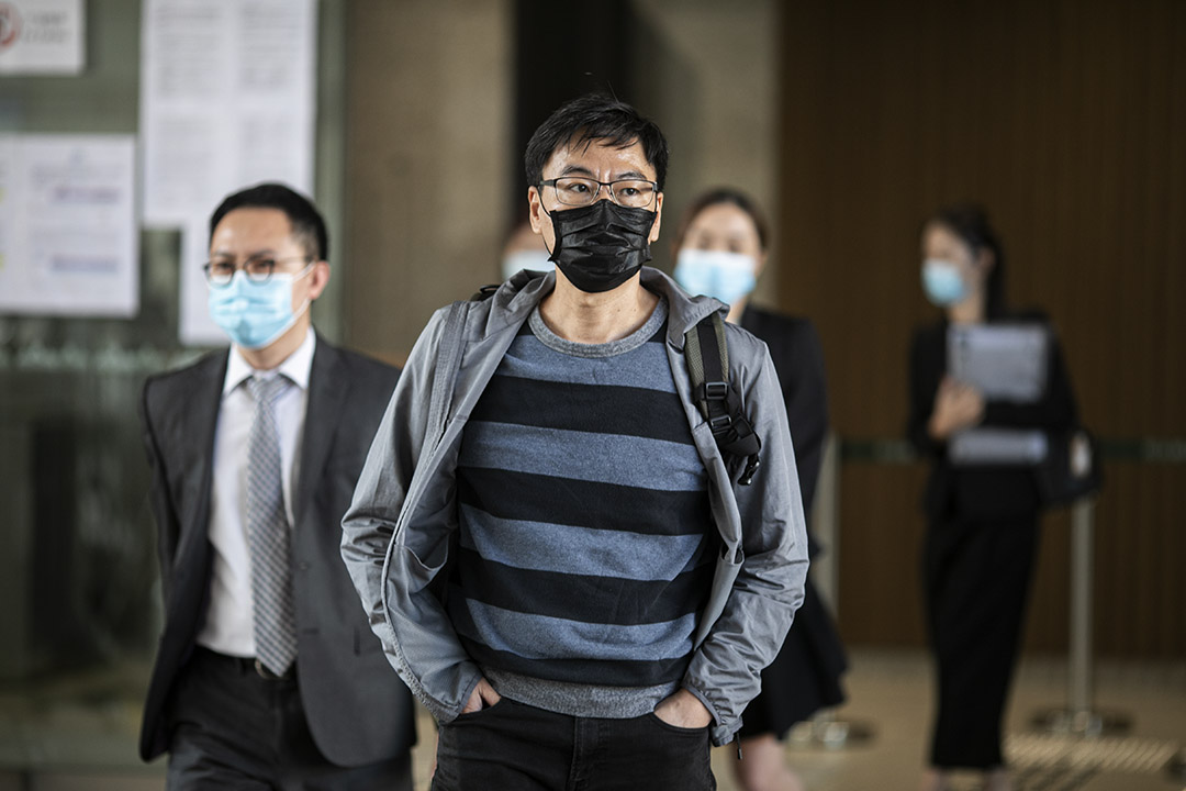 2020年11月16日，周梓樂的父親周德明出席聆訊。