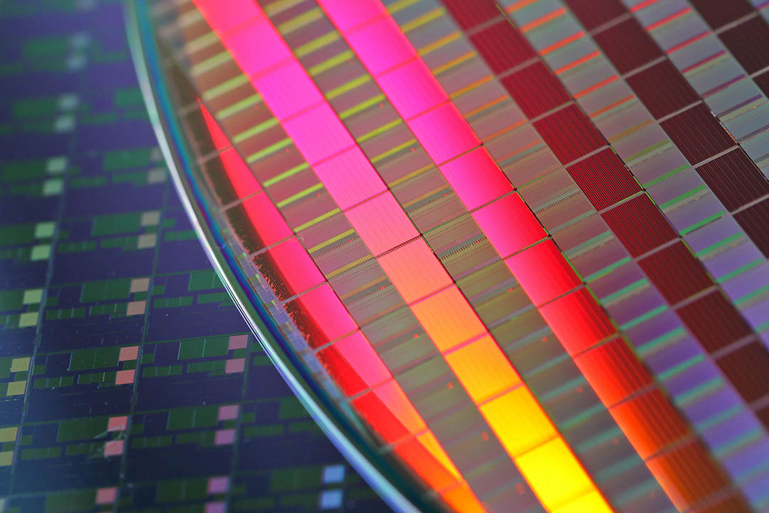2013年1月16日,台湾积体电路制造有限公司(TSMC)生产的晶片。