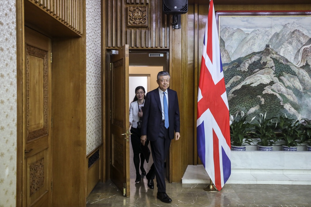 前中國駐英國大使劉曉明。