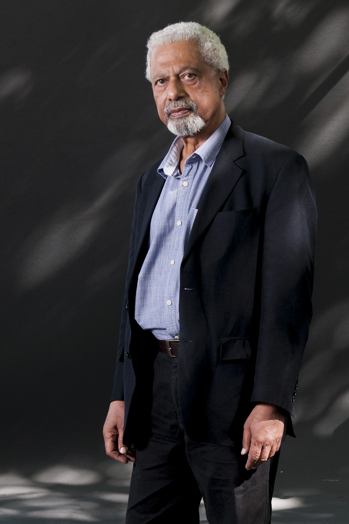 桑尼亞小說家古納（Abdulrazak Gurnah）。