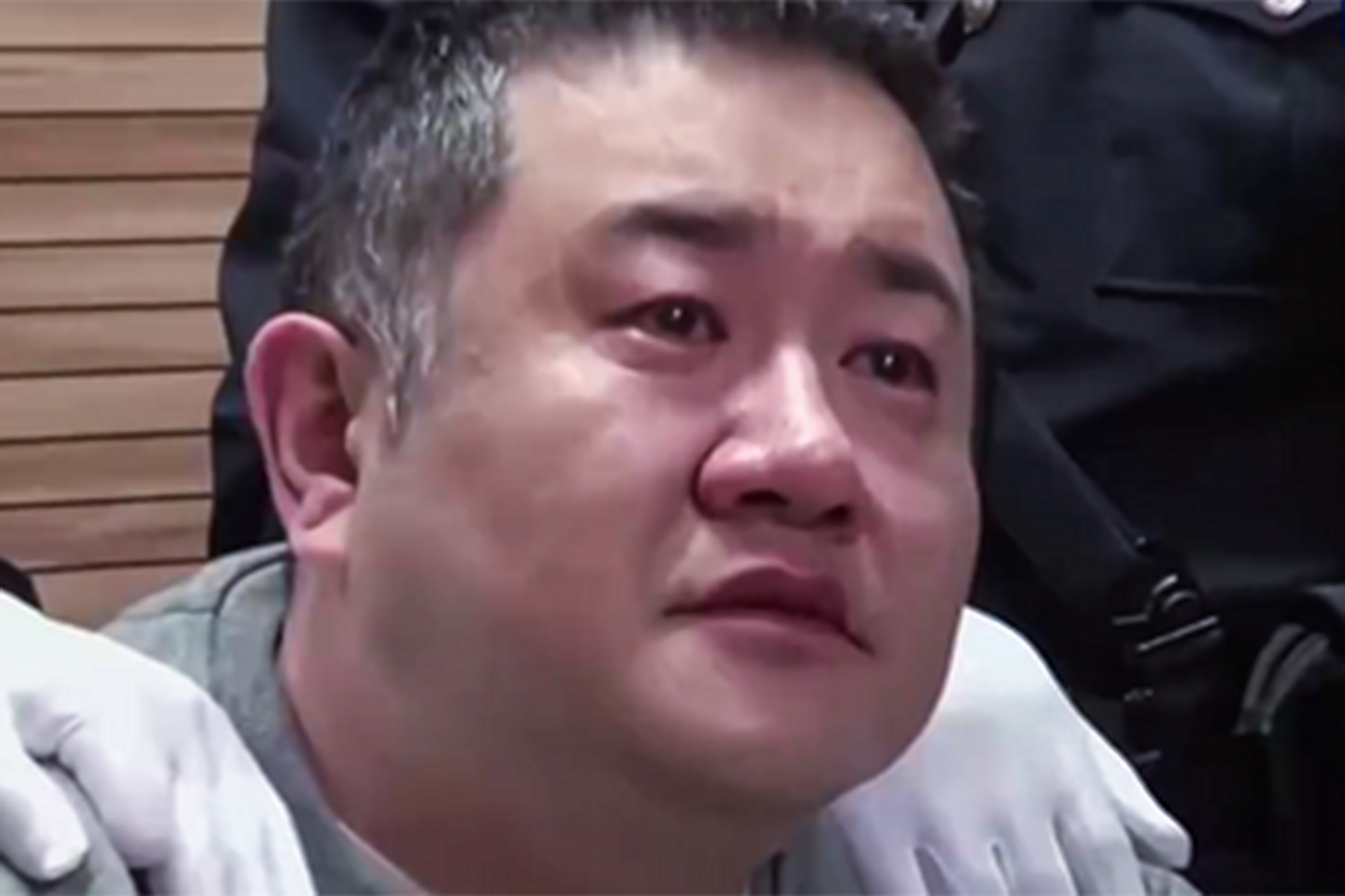 孫小果。