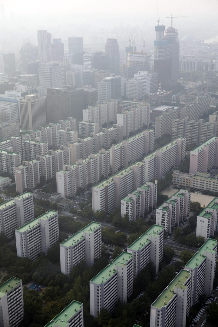 2010年10月9日,韩国首尔的公寓大楼。