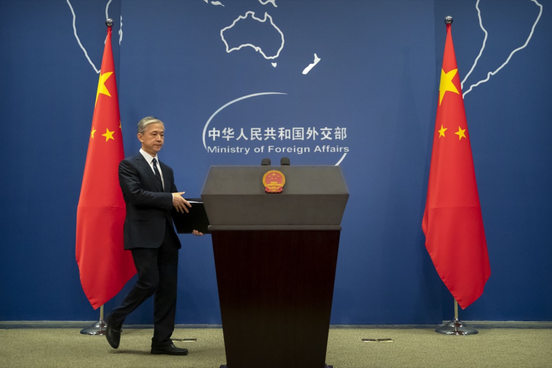 20201年7月,中國外交部發言人汪文斌出席記者會。