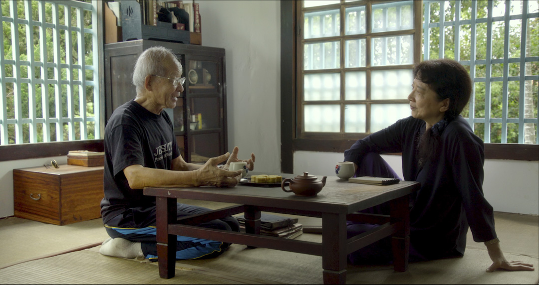 紀錄片《願未央》,劉家正神父和朱天文。