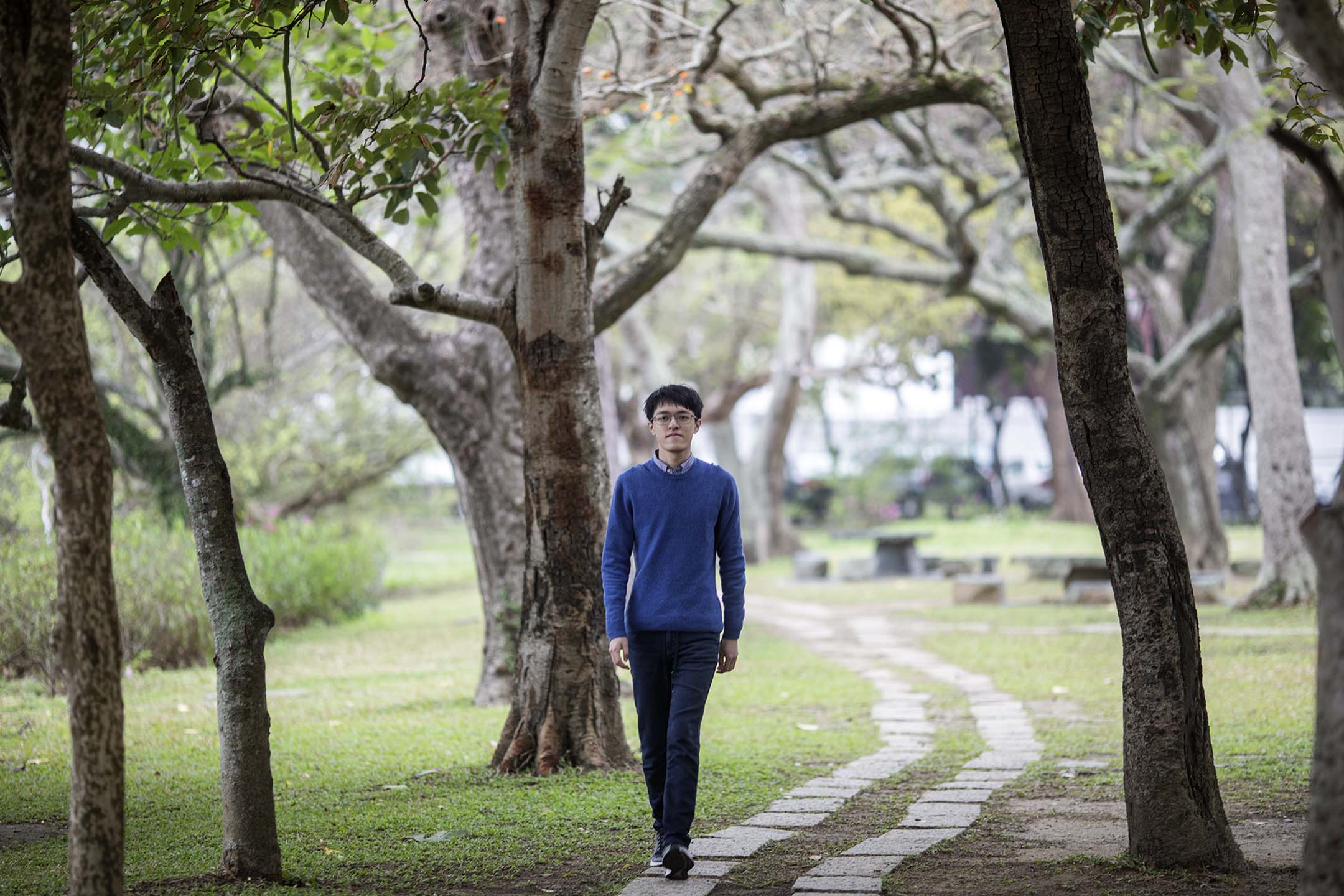 王逸聖在國立清華大學。