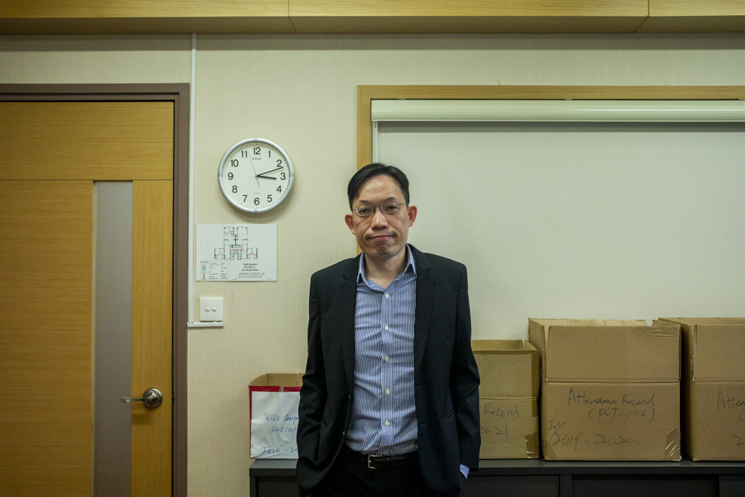 私营医院仁安医院的急症科顾问医生何健基。