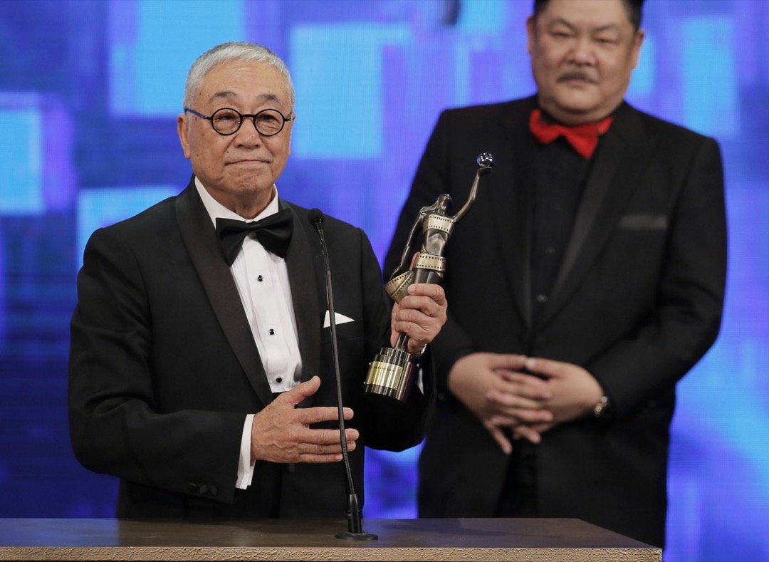 2015年4月19日,演员曾江凭《窃听风云3》(2014)中饰演陆瀚涛一角,夺得第34届香港电影金像奖最佳男配角。