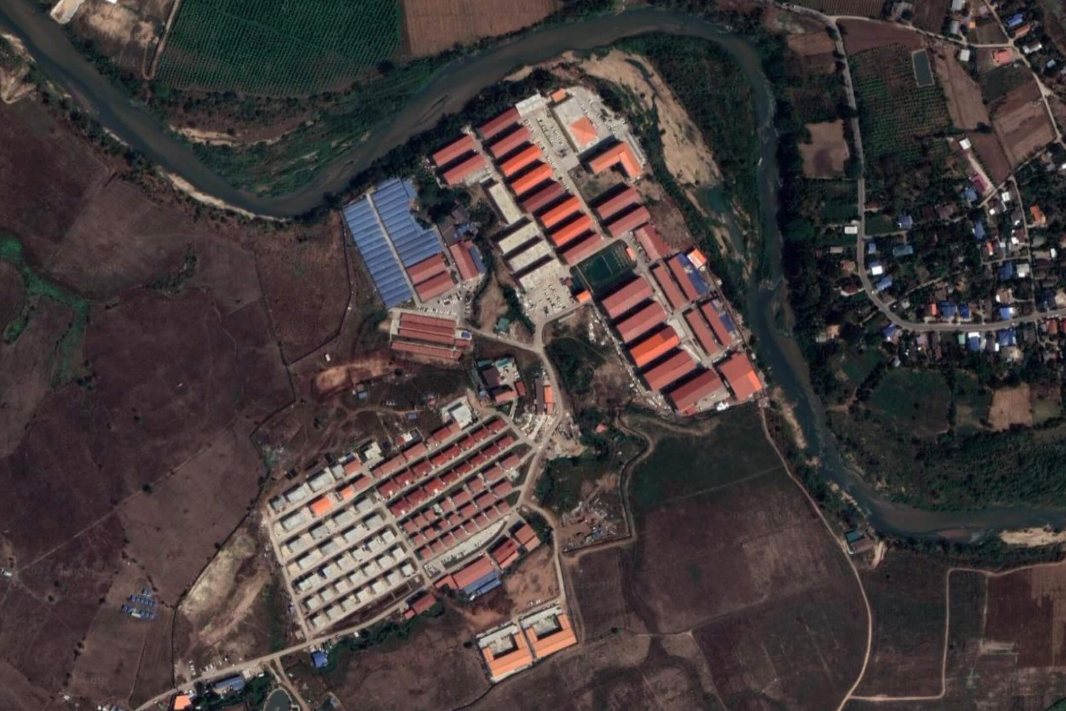 衛星拍攝到的苗瓦迪環亞園區。圖:Google Maps