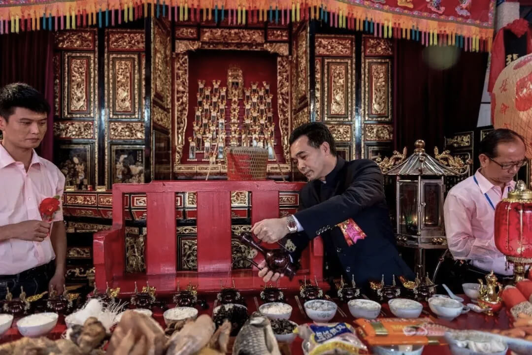 潮汕祭祖仪式。