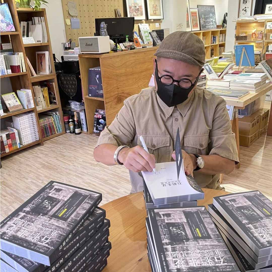 邵家臻來過書店談「囚徒情緒學」及探監的種種,曾先後主持了三場分享會 。