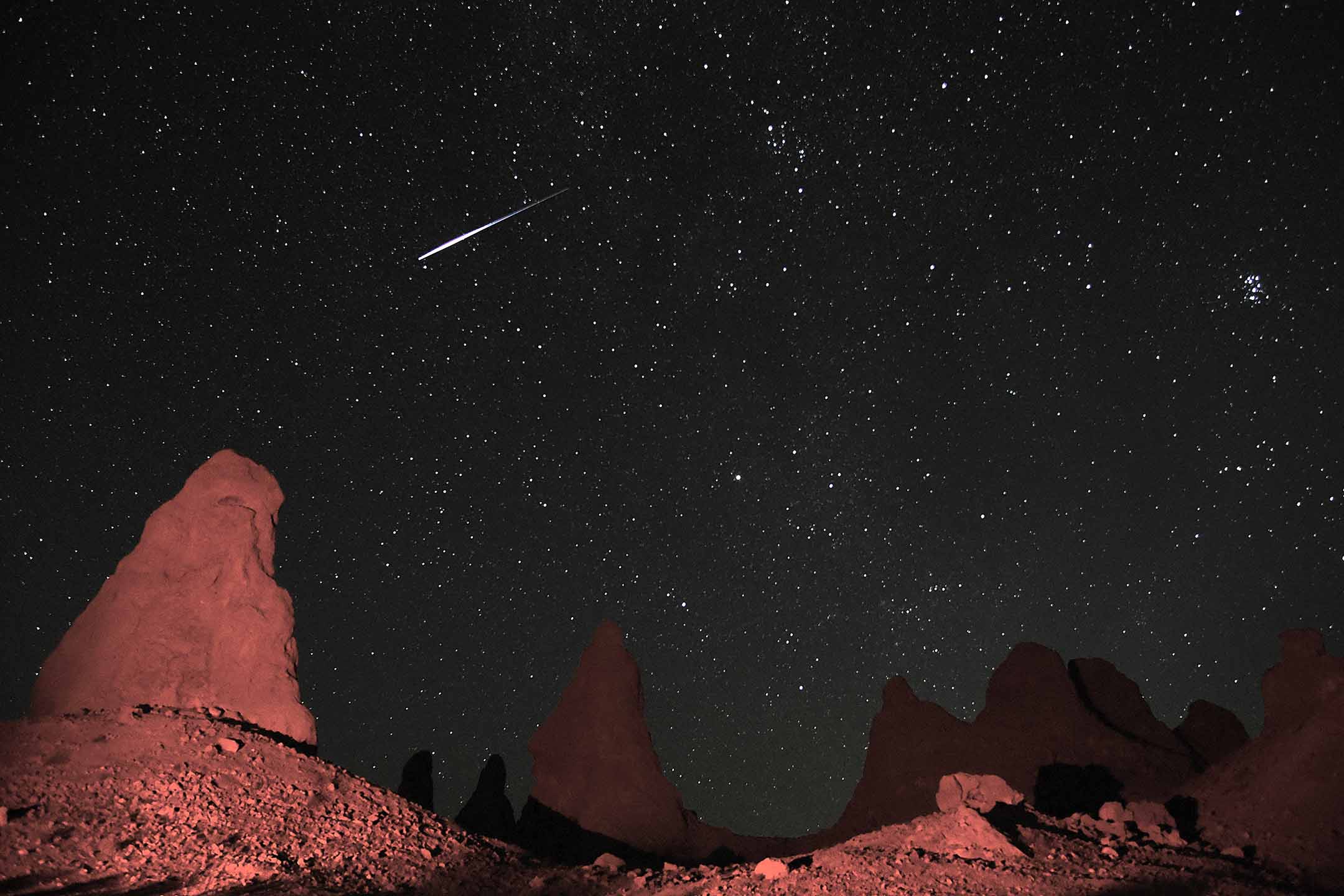 2019年8月2日,美国加利福尼亚州,英仙座流星雨。