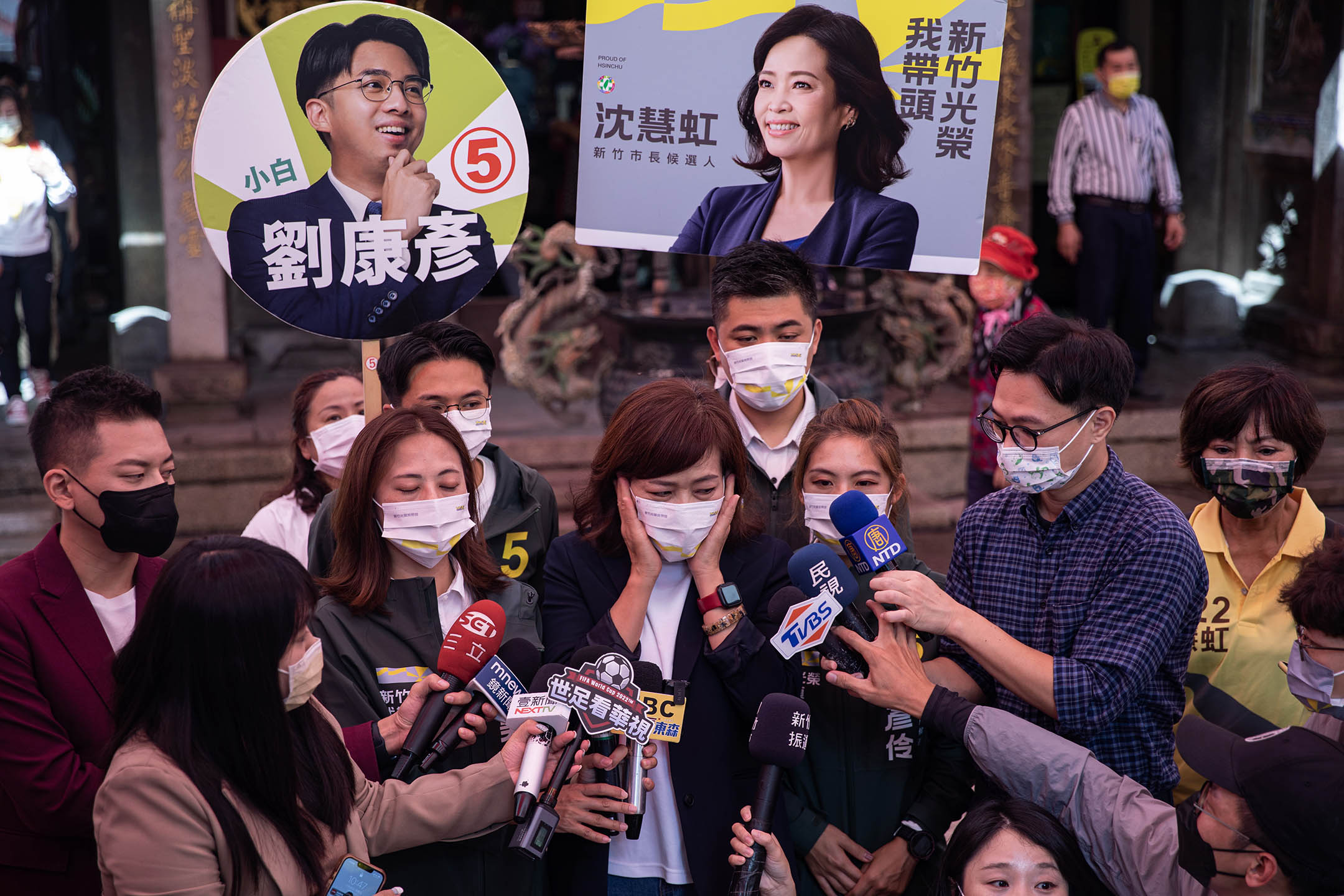 2022年11月25日,民進黨新竹市長候選人沈慧虹到宮廟拜票,之後接受媒體訪問。