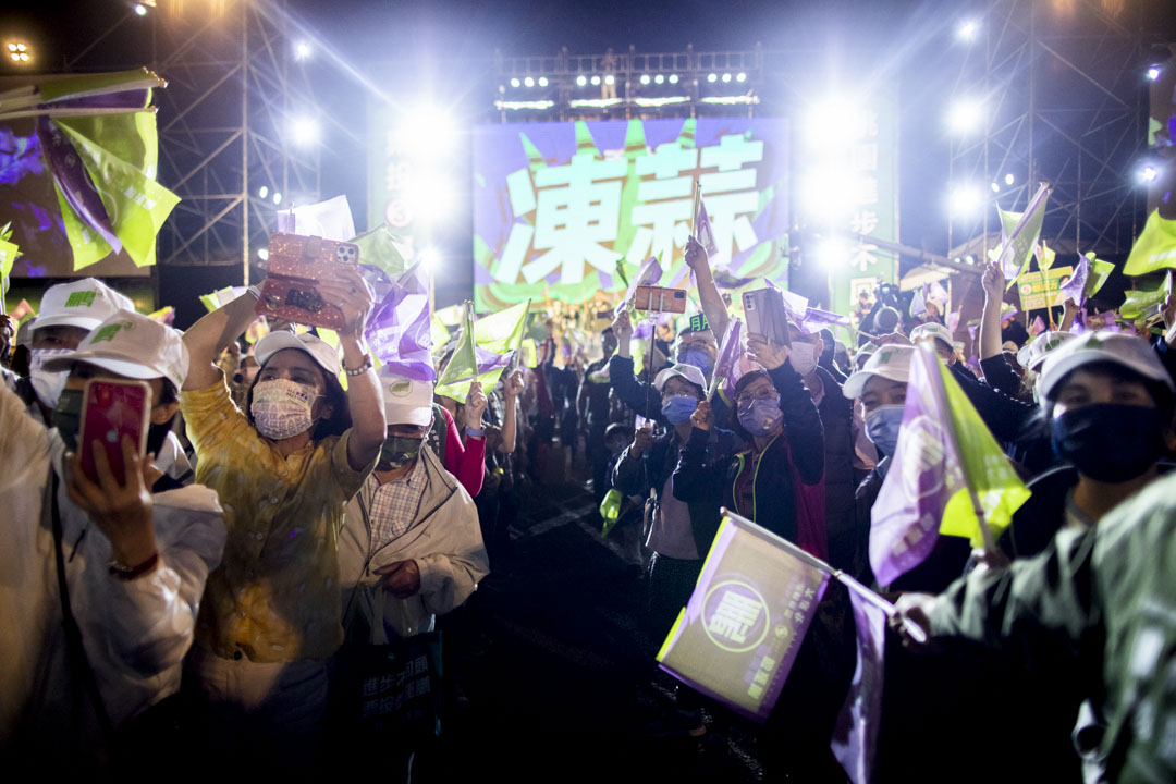 2022年11月20日,民進黨桃園市長候選人鄭運鵬舉行造勢大會。